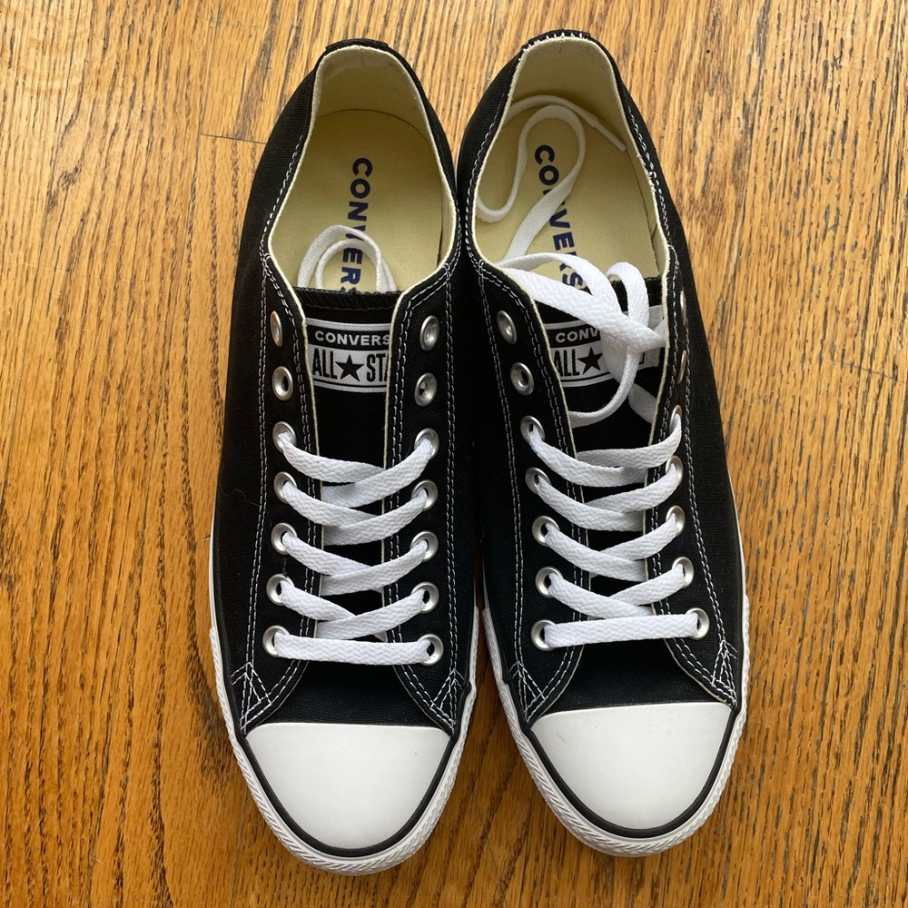 BRAND NEW black converse